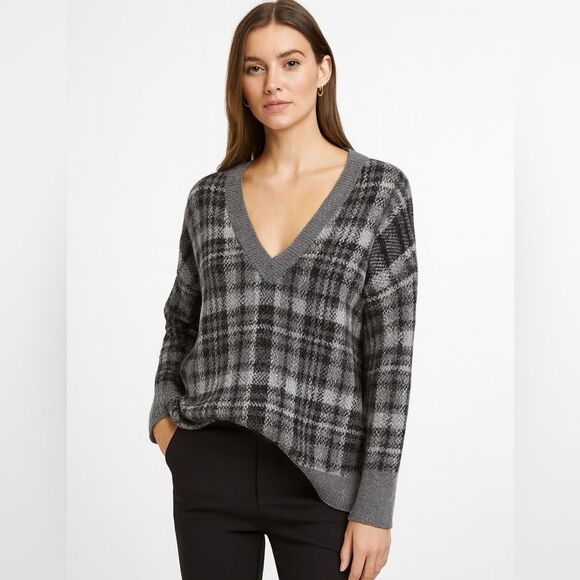 Banana Republic Oversized Plaid V Neck Pull Over Wool & Mohair Blend Sweater, S - Picture 1 of 11